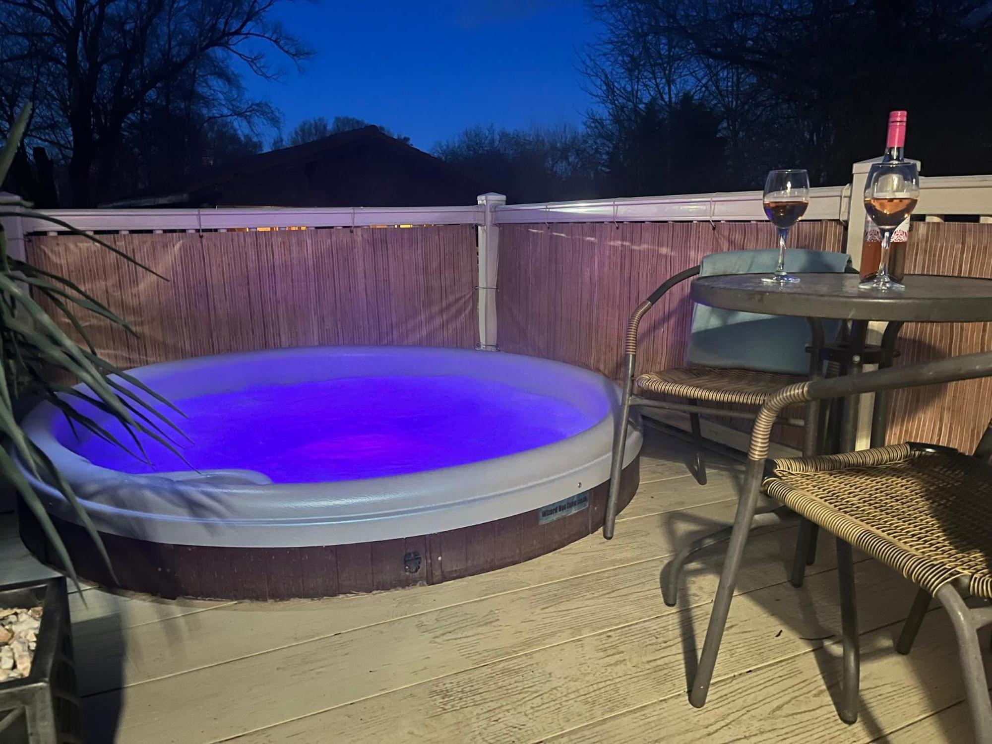 Beautiful 3 Bedroom Caravan With Hot Tub - Tattershall Lakes Экстерьер фото